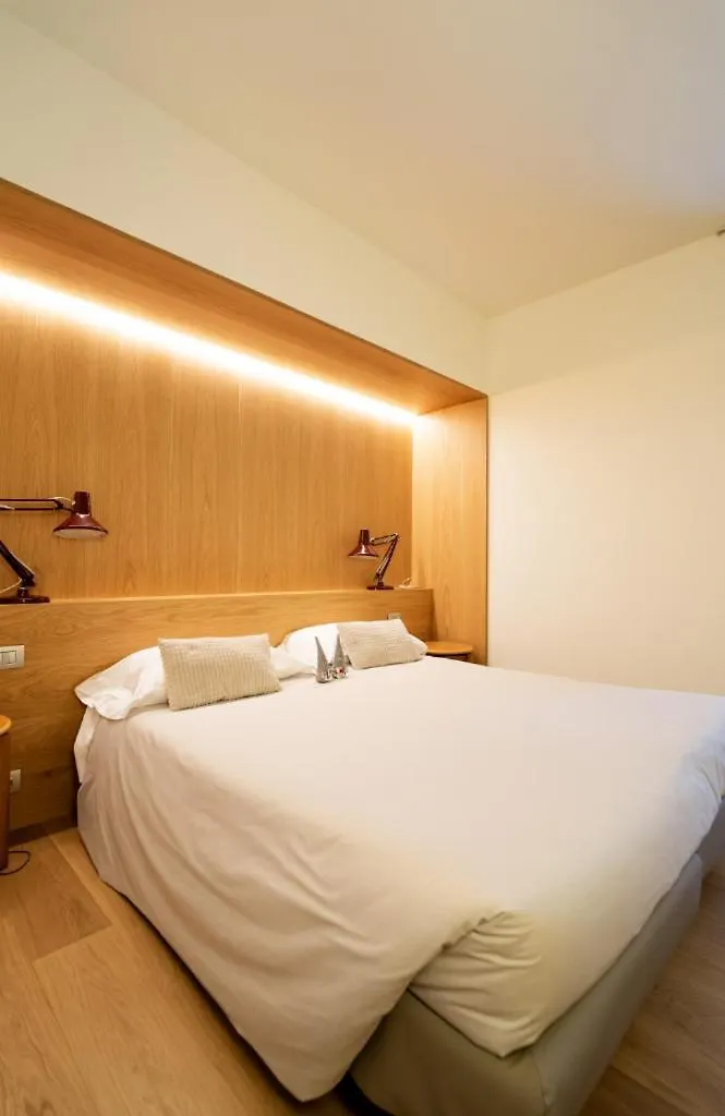 Albergo Sorriso Darfo Boario Terme 3*,  Italy